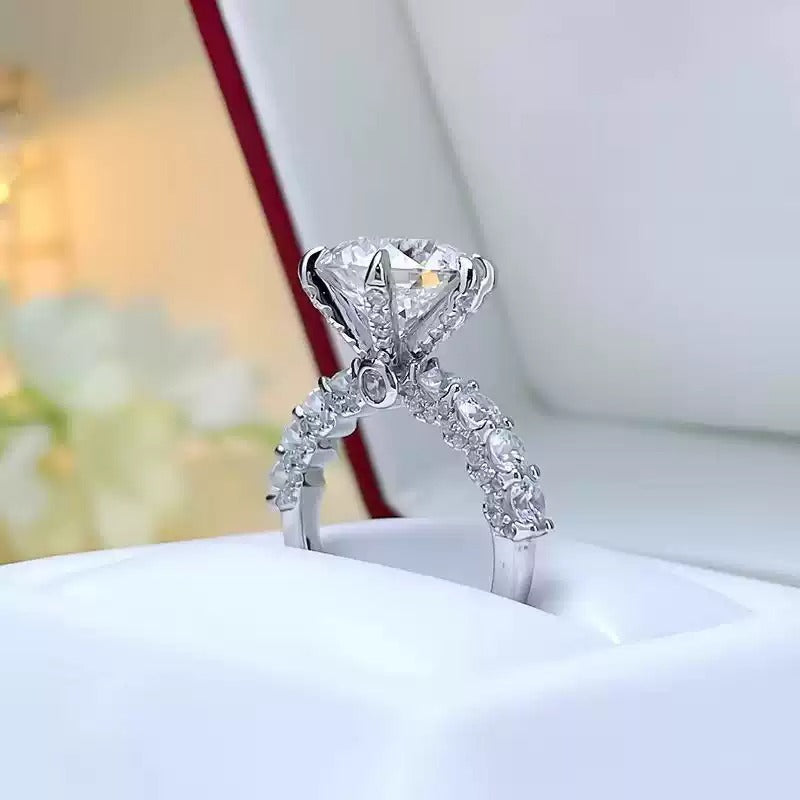 GRA Certified Moissanite Ring for Women in S925 Silver