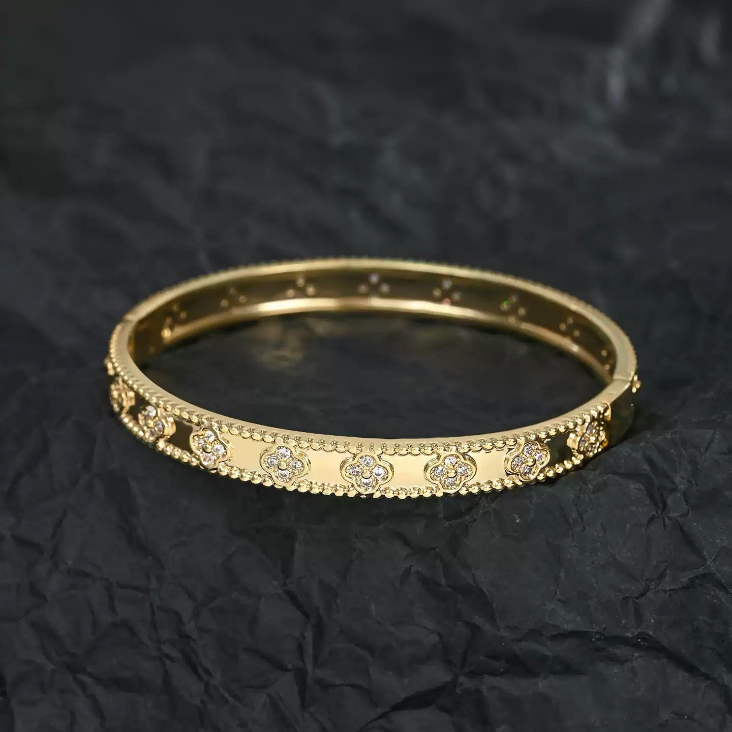 18K Gold-Plated S925 Silver Clover Bangle