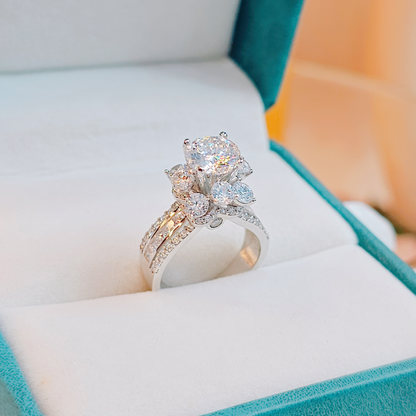 Luxury Italian Silver 2ct Sapphire Ring