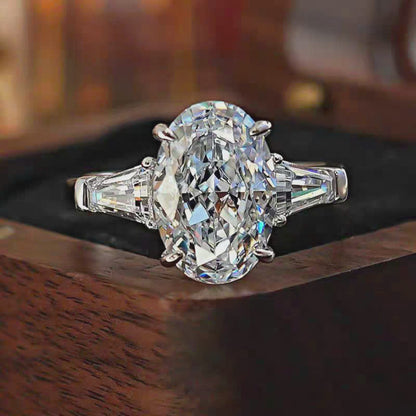 Italian Silver Ring with Sophisticated Oval Design