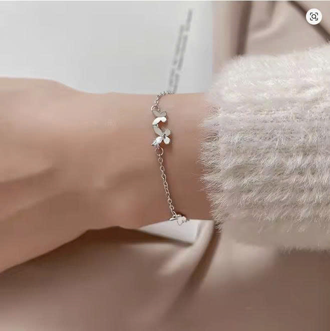 Elegant Butterfly Bracelet in S925 Silver