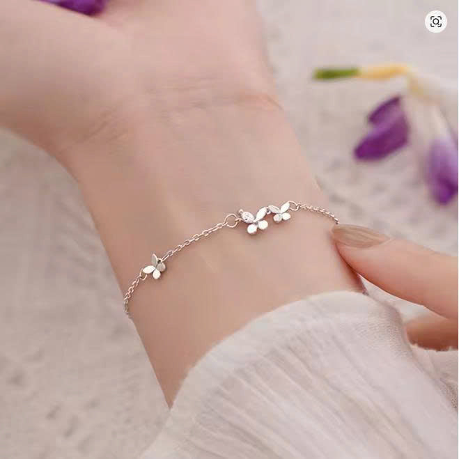 Elegant Butterfly Bracelet in S925 Silver