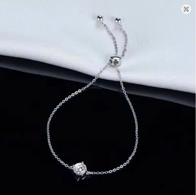 Elegant 1 Carat Moissanite Bracelet in S925 Silver