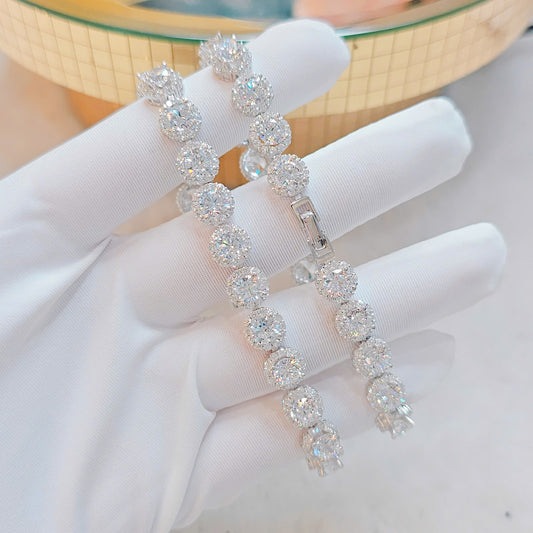 Italian Silver Halo Bracelet with New Zealand 7A Stone