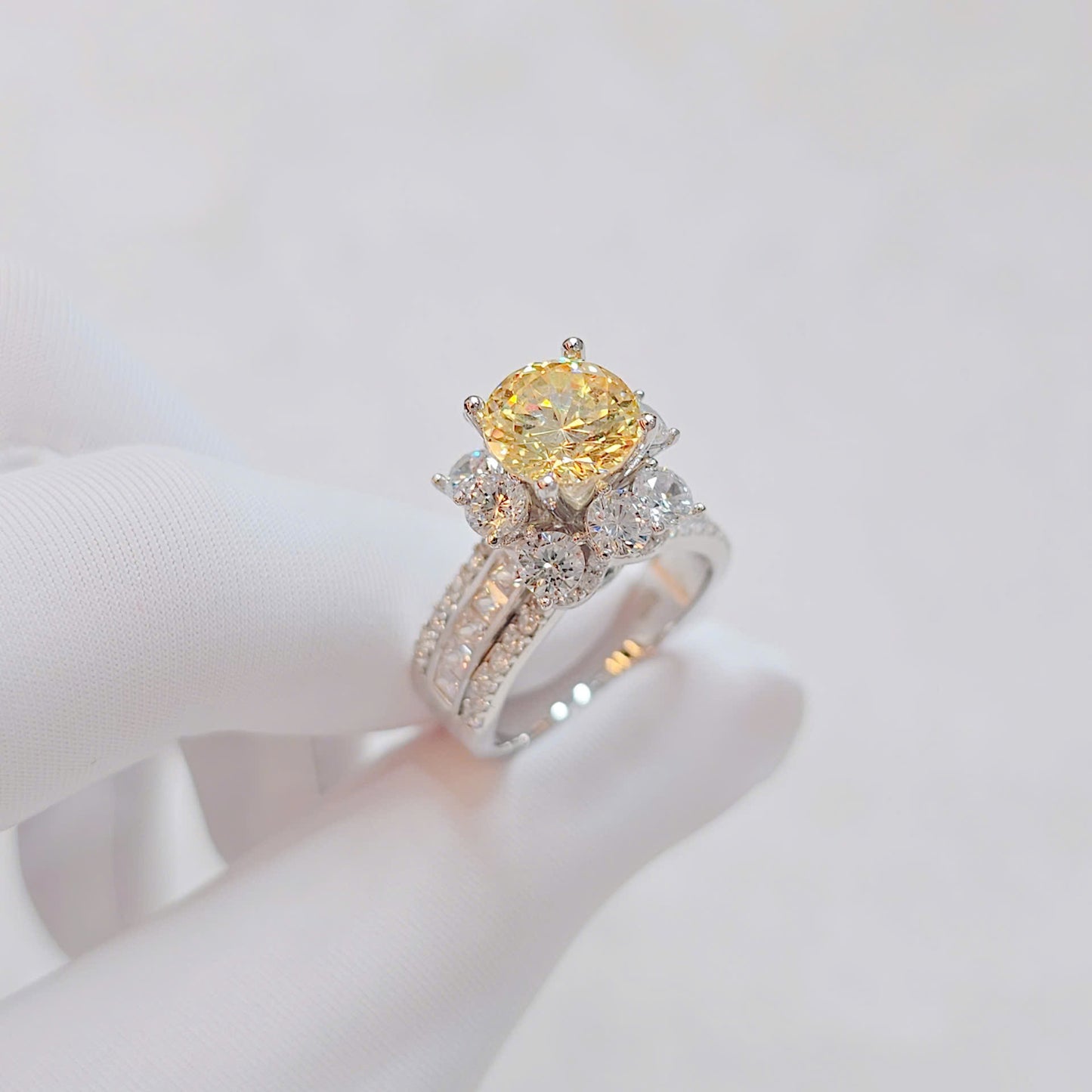 Luxury Italian Silver 2ct Sapphire Ring